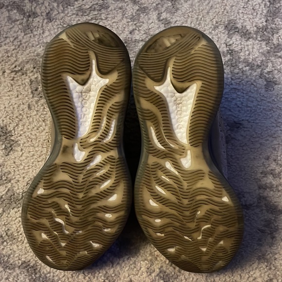 Size 8 - adidas Yeezy Boost 380 Pepper Reflective - Picture 5 of 5